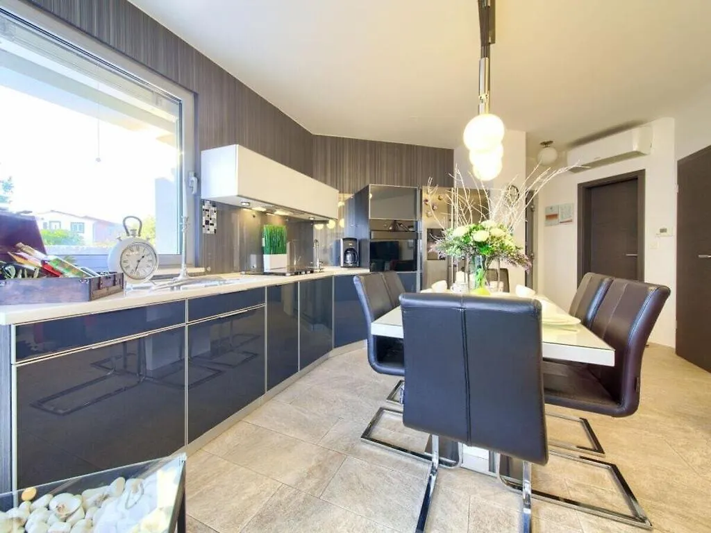 Miracle 2 Comfortable Holiday Residence Krk Town 0*,  Croatia
