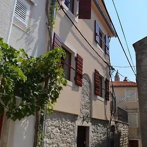 Hedviga Krk Town