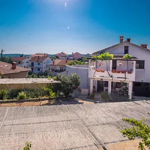 Rose Krk Town